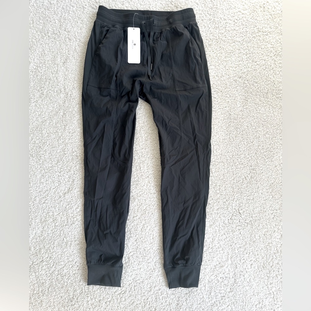 NEW Crzy Yoga Casual Jogger Pants Size Medium